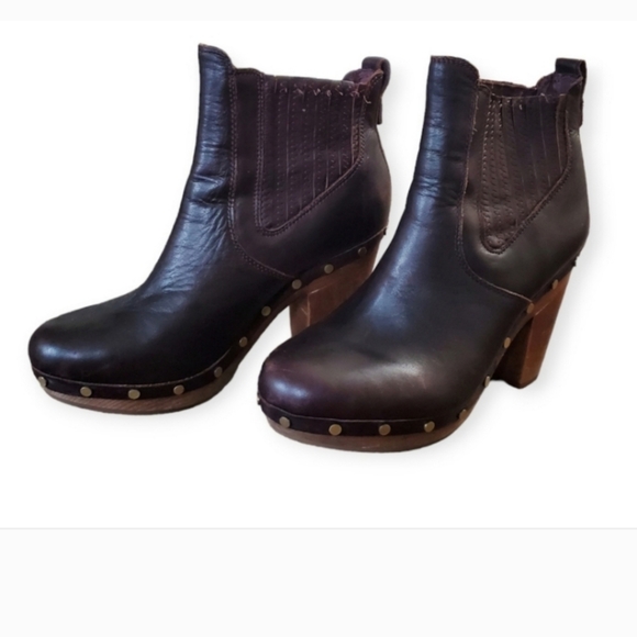 UGG Leather Chocolate Brown Chunky High Platform Boot 9 - Picture 11 of 11